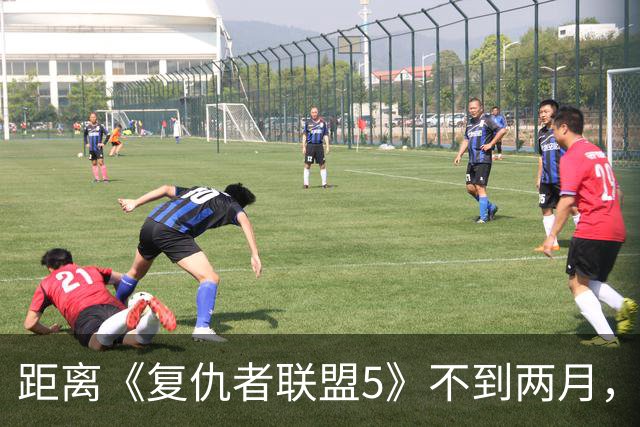 距离《复仇者联盟5》不到两月，漫威突然推出首位霹雳火